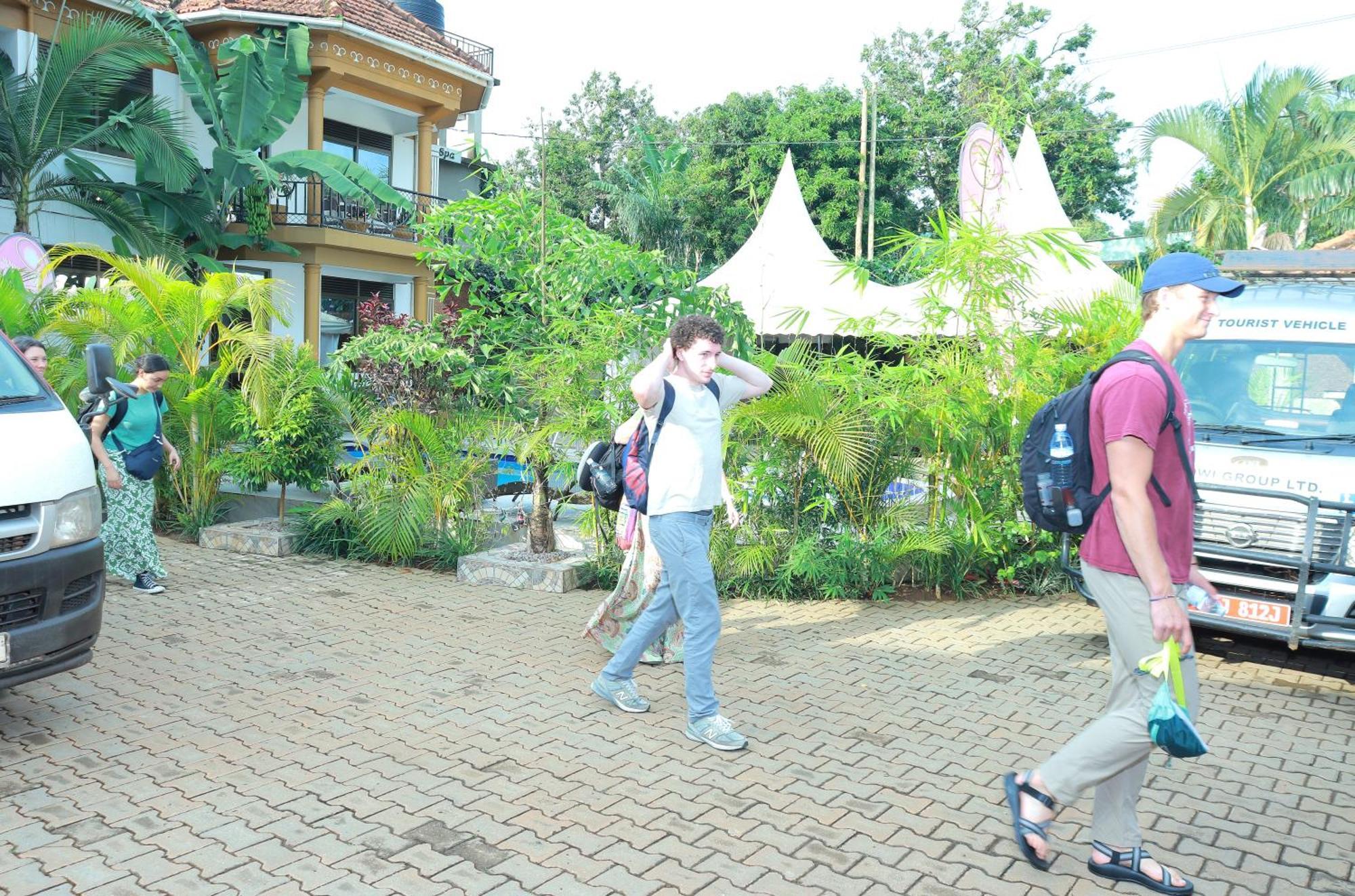 Mowicribs Hotel And Spa Entebbe Exteriér fotografie